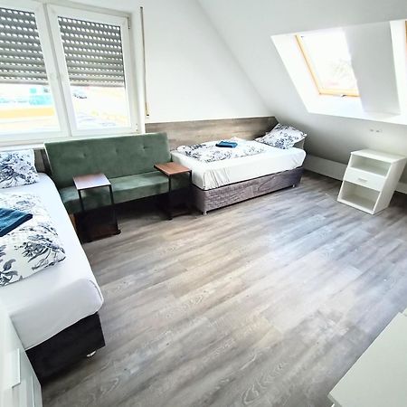 Fmi 9 Accommodation رونهيم المظهر الخارجي الصورة
