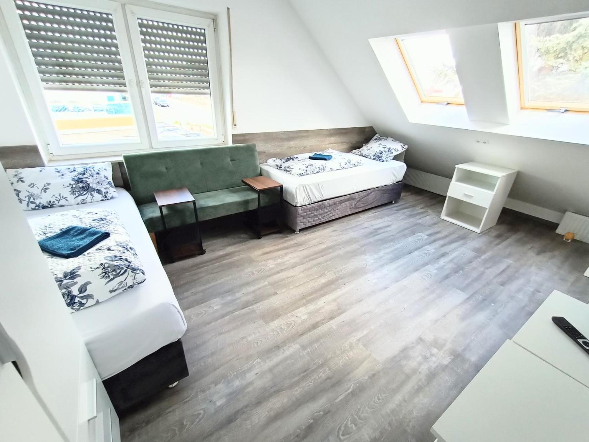 Fmi 9 Accommodation رونهيم المظهر الخارجي الصورة