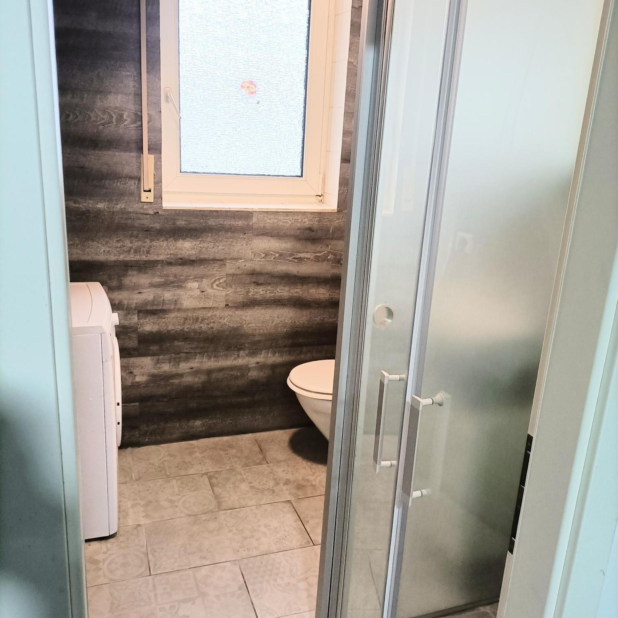 Fmi 9 Accommodation رونهيم الغرفة الصورة