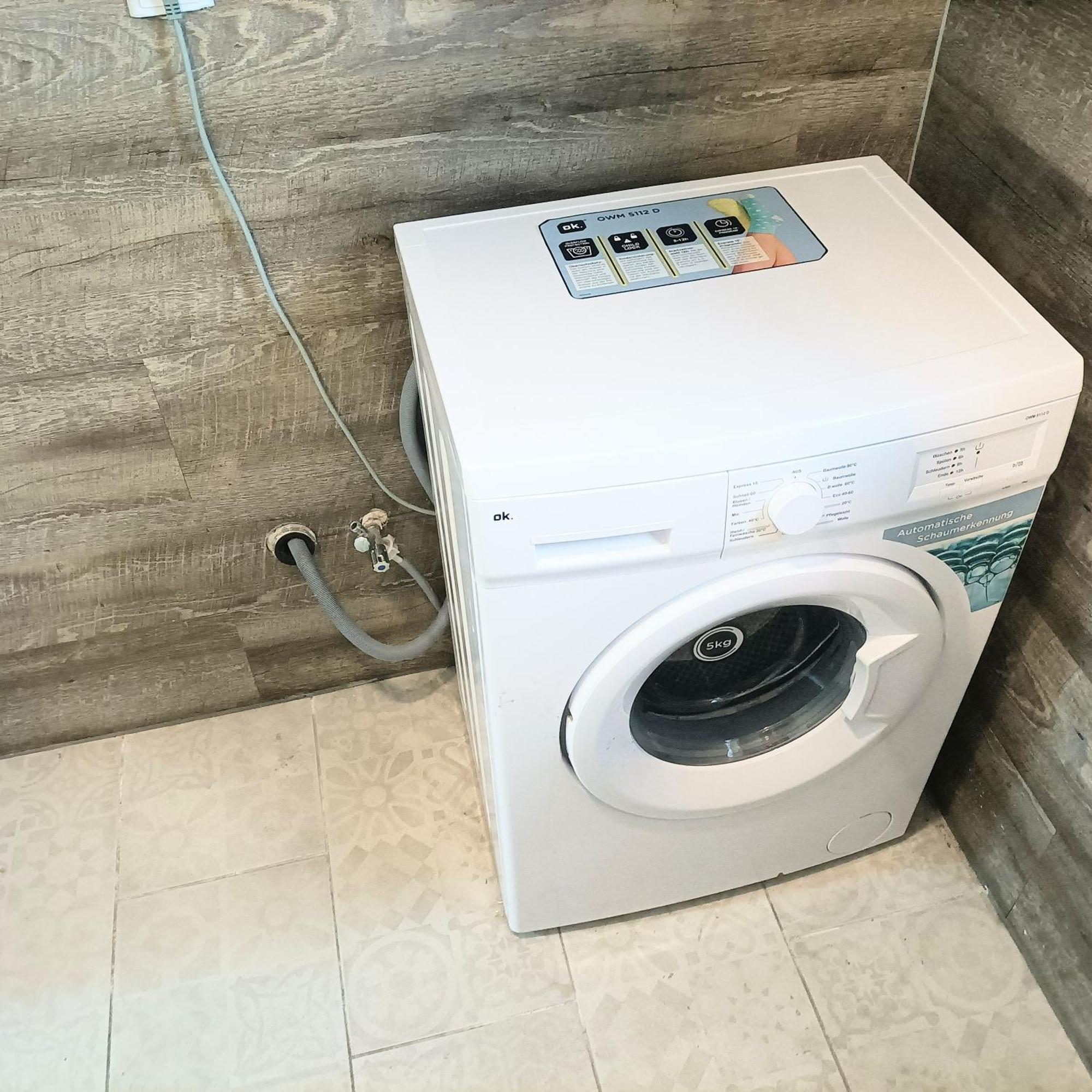 Fmi 9 Accommodation رونهيم الغرفة الصورة